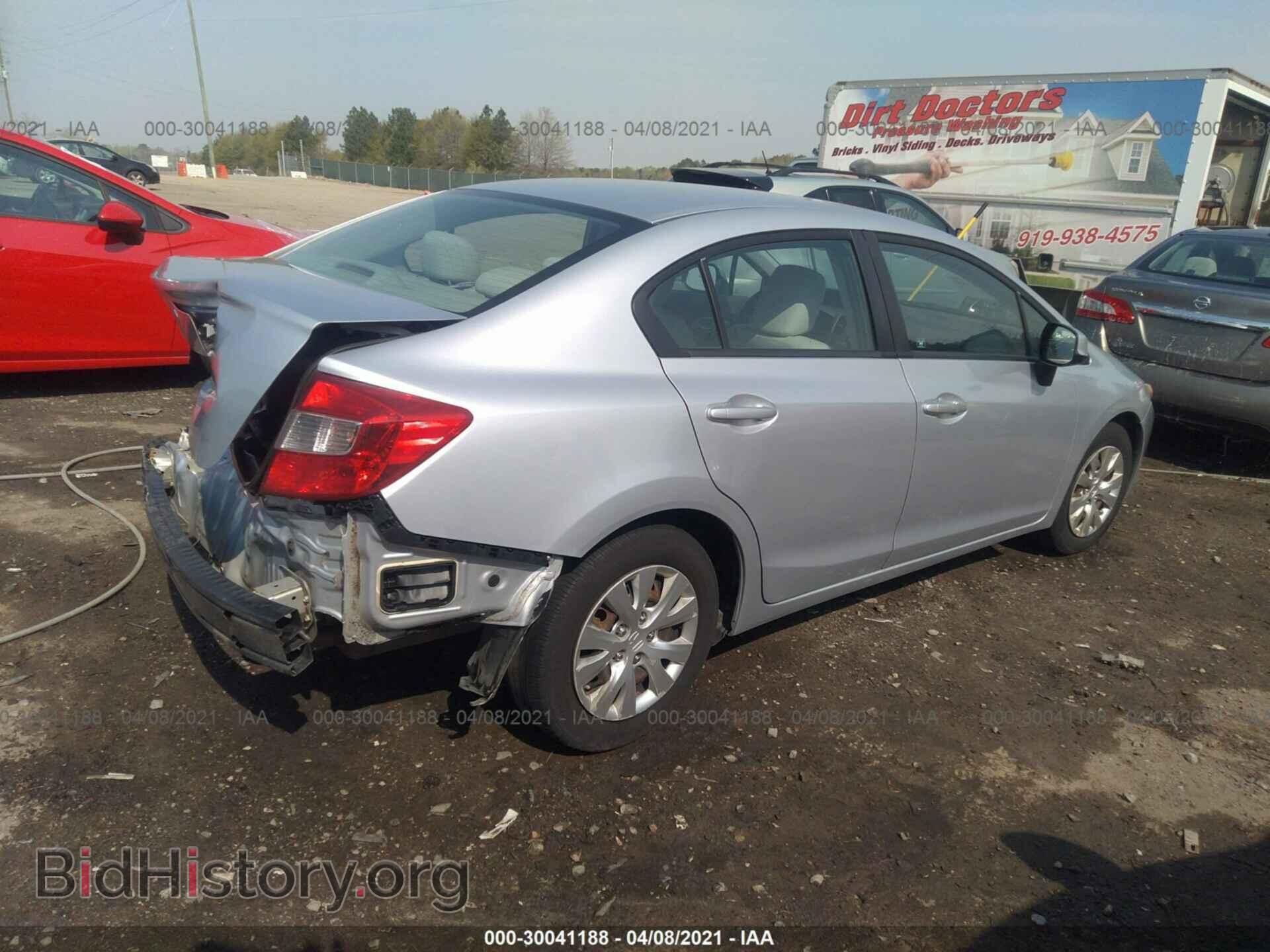 2012 HONDA CIVIC SDN - VIN: 2HGFB2F57CH574373 - Фото 4