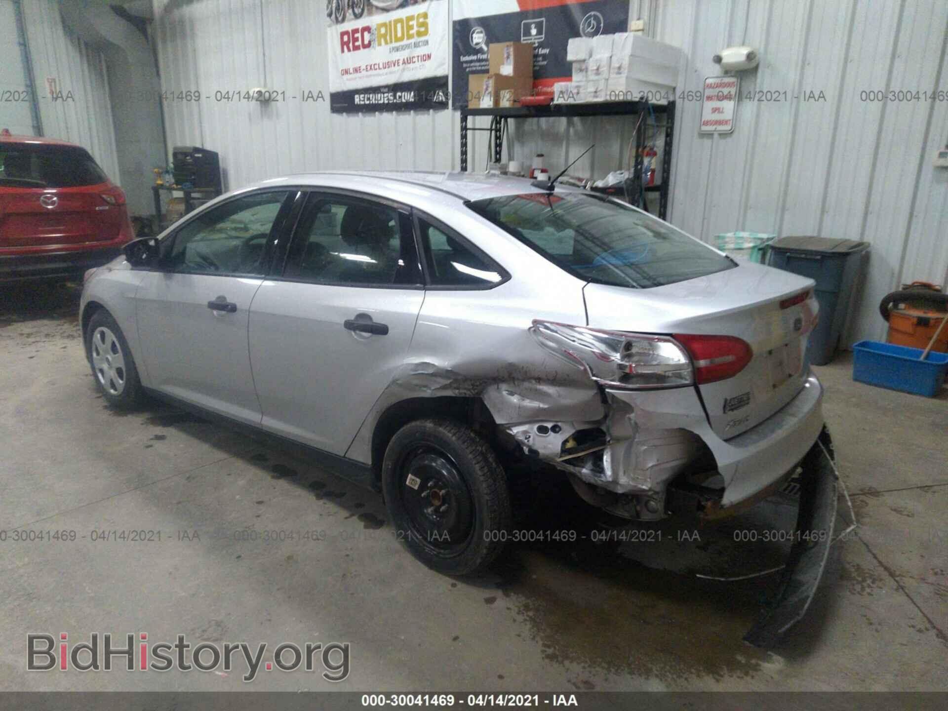 2018 FORD FOCUS - VIN: 1FADP3E22JL312710 - Фото 3