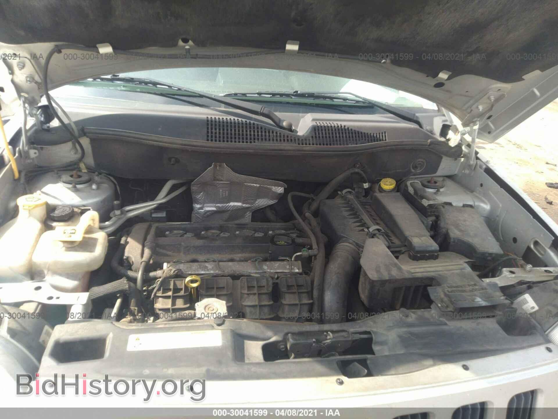 2008 JEEP COMPASS - VIN: 1J8FT47W98D658562 - Фото 10