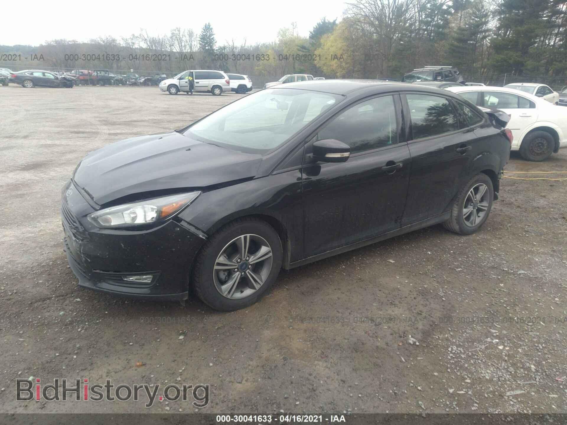 2017 FORD FOCUS - VIN: 1FADP3FE9HL317972 - Фото 2