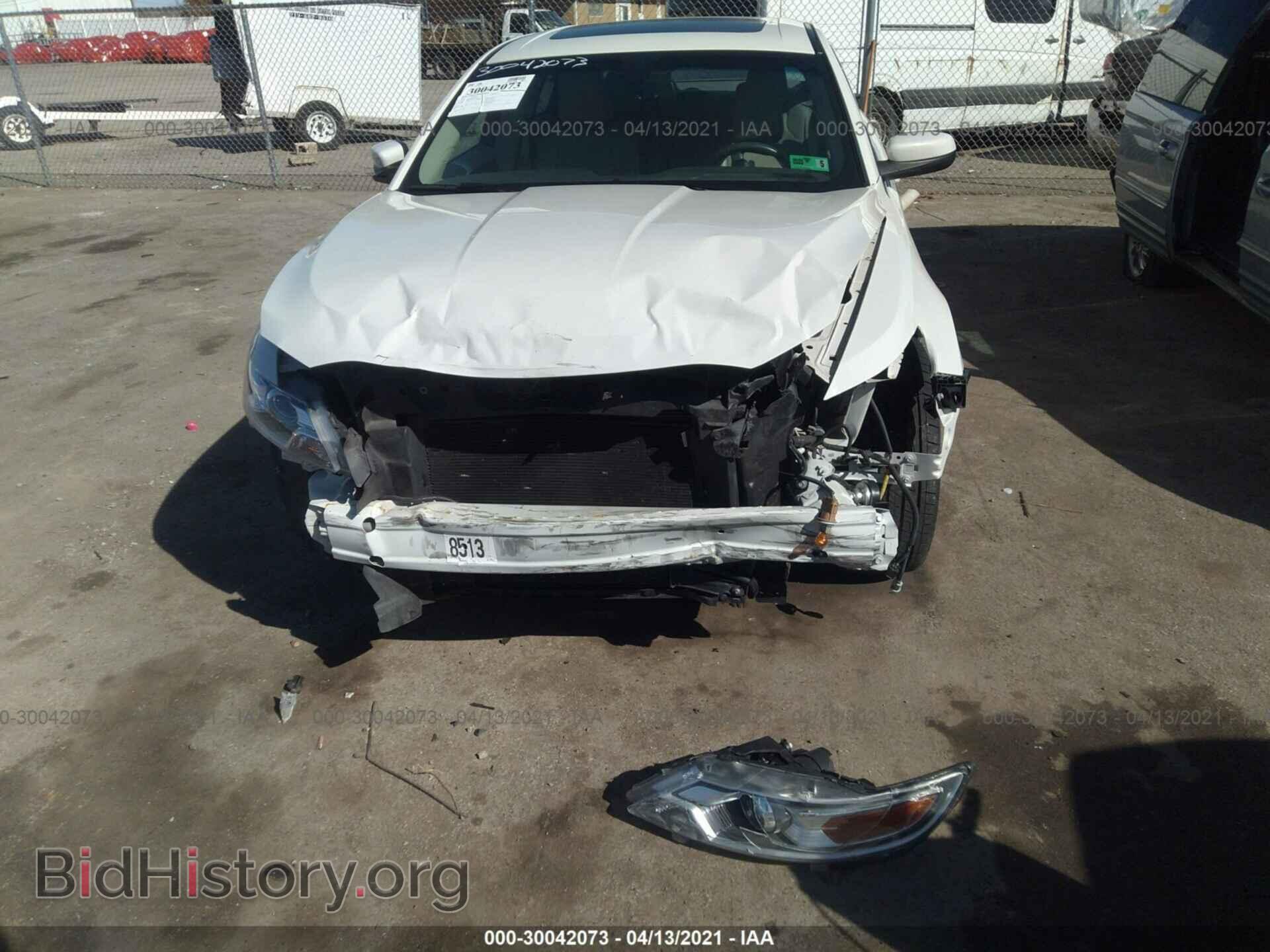 2011 FORD TAURUS - VIN: 1FAHP2EW3BG110628 - Фото 6