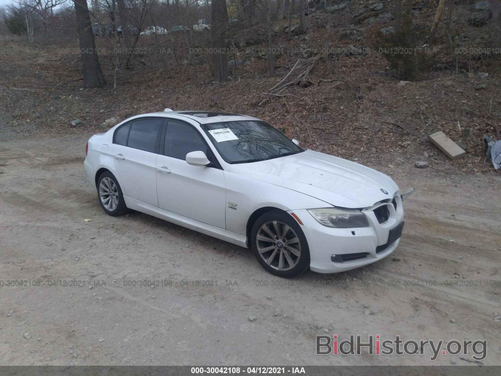 Фотография WBAPK7C57BA821177 - BMW 3 SERIES 2011