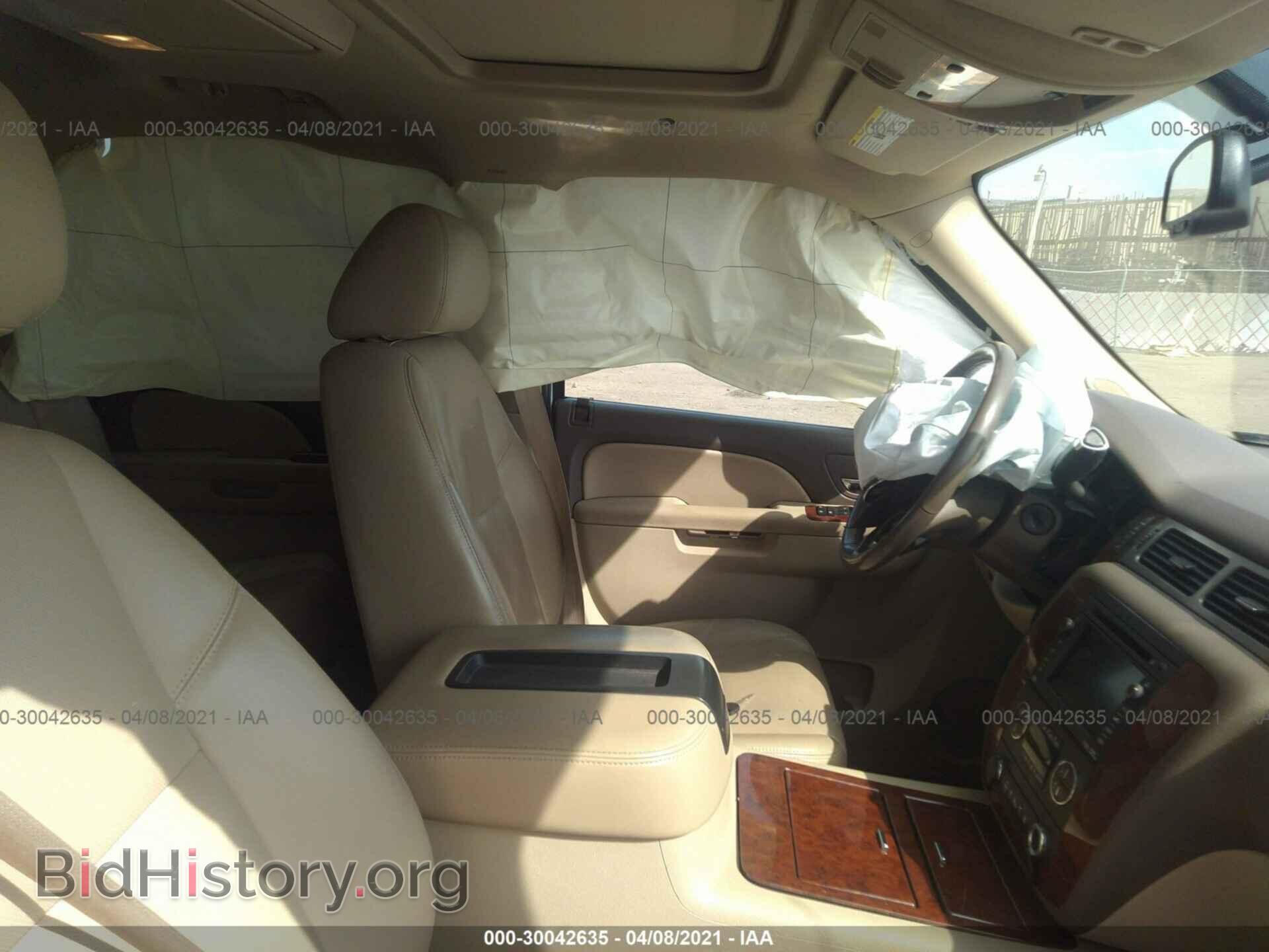 2011 CHEVROLET AVALANCHE - VIN: 3GNTKGE38BG170907 - Фото 5