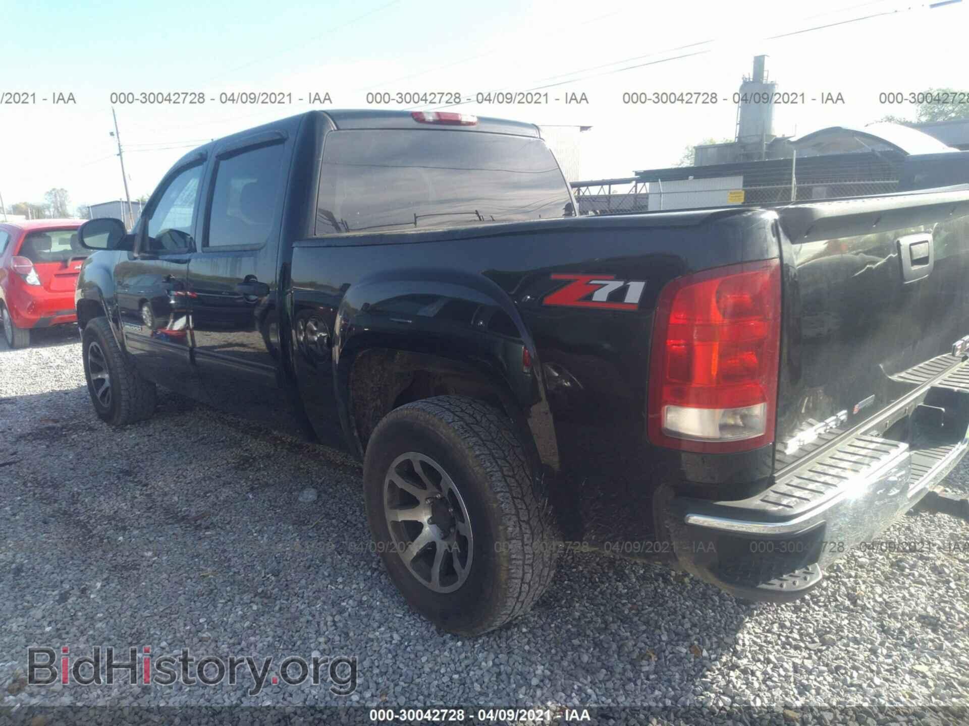 2008 GMC SIERRA 1500 - VIN: 3GTEC13J28G242531 - Фото 3