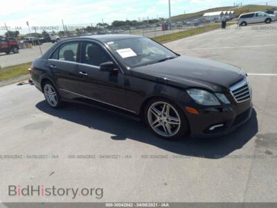2011 Mercedes-Benz E-CLASS E 550, черный — VIN WDDHF9ABXBA304008, IAAI