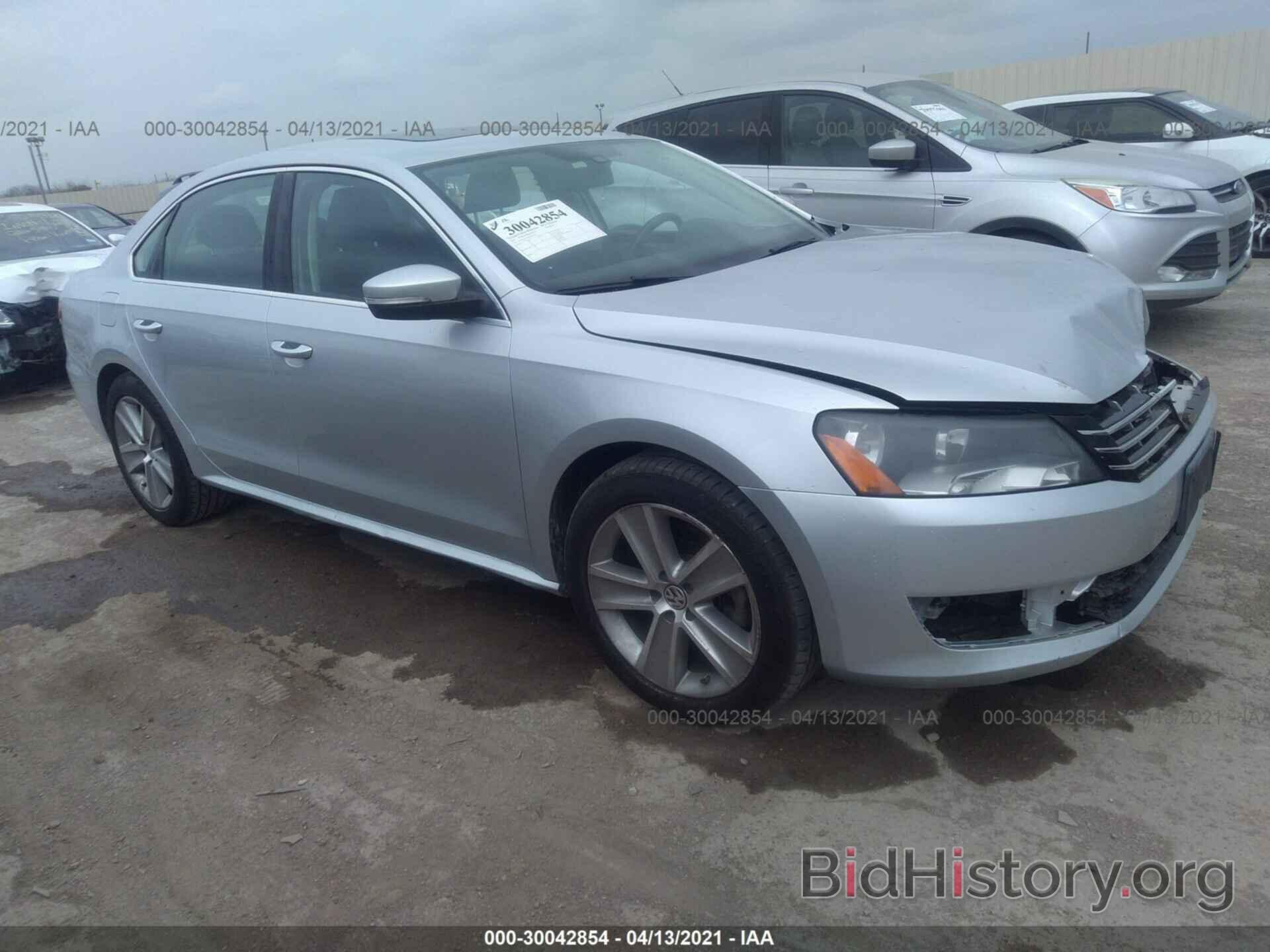 Photo 1VWBN7A35DC095121 - VOLKSWAGEN PASSAT 2013