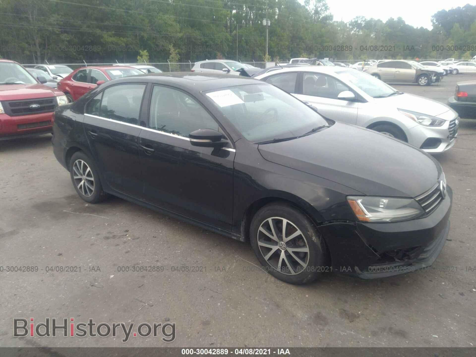Фотография 3VWDB7AJ8HM268716 - VOLKSWAGEN JETTA 2017