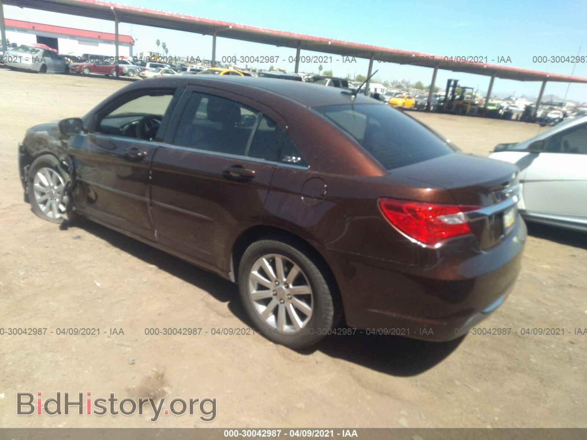2013 CHRYSLER 200 - VIN: 1C3CCBBB1DN678364 - Фото 3