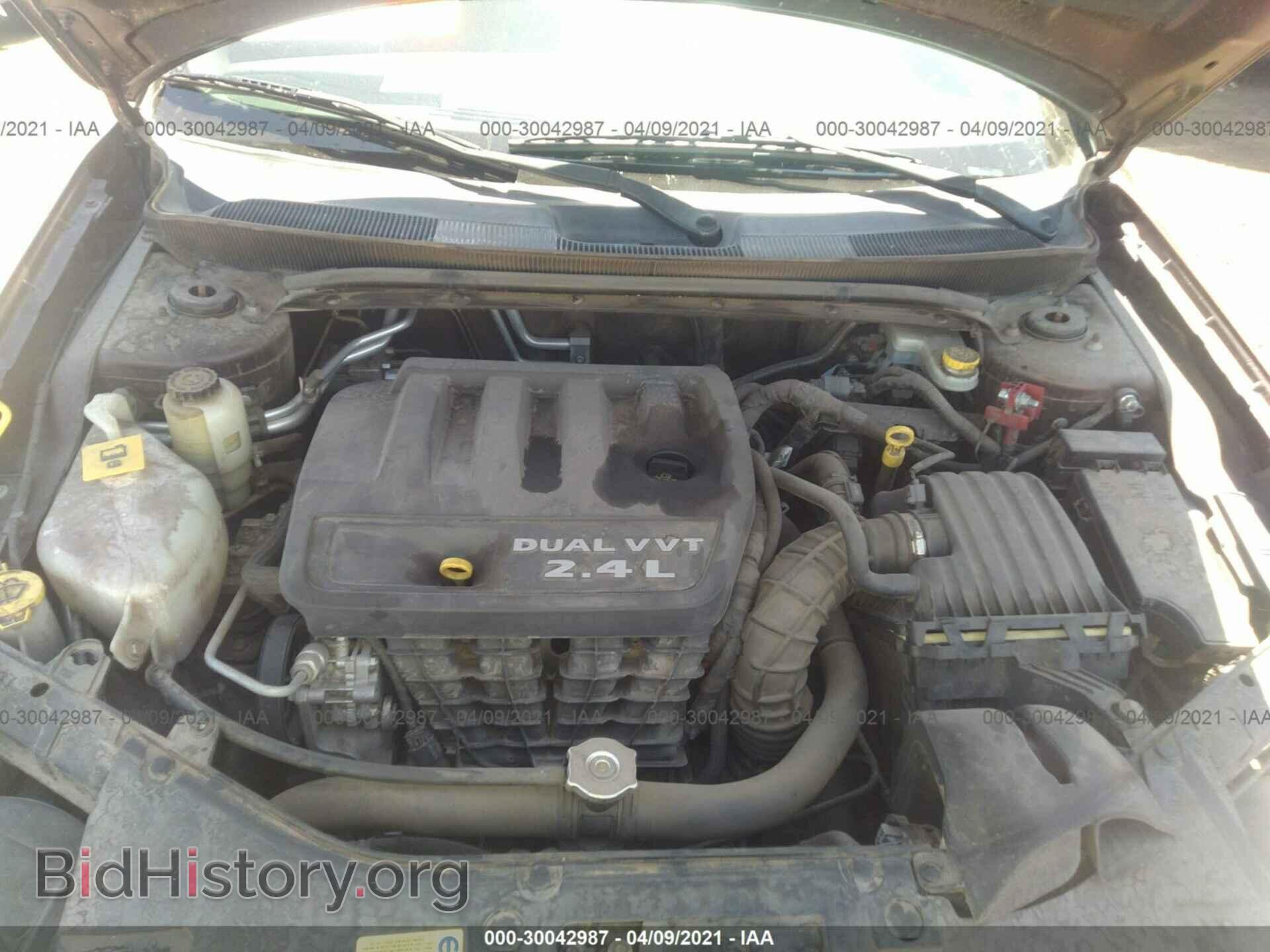 2013 CHRYSLER 200 - VIN: 1C3CCBBB1DN678364 - Фото 10