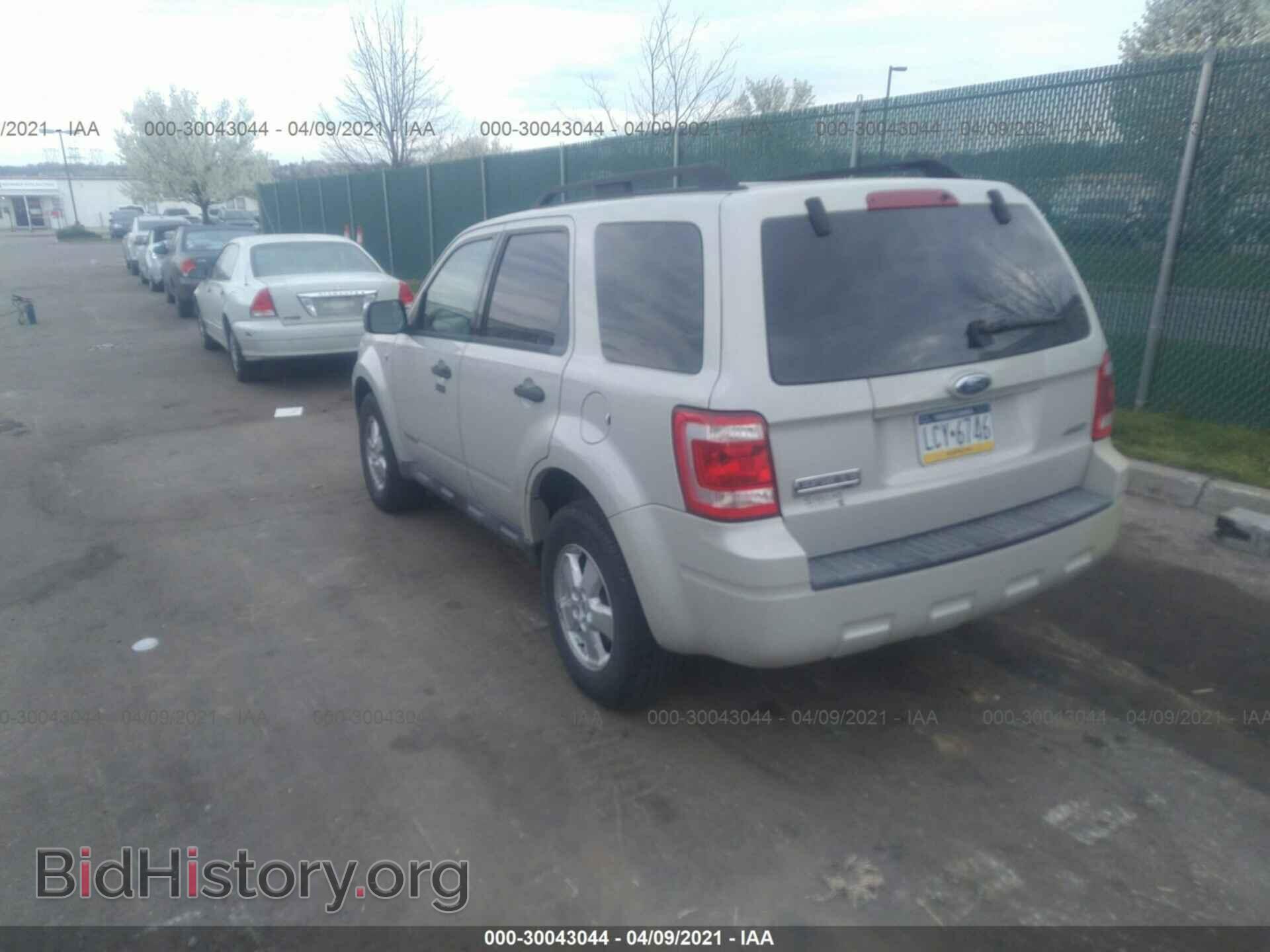 2008 FORD ESCAPE - VIN: 1FMCU93178KE78048 - Фото 3
