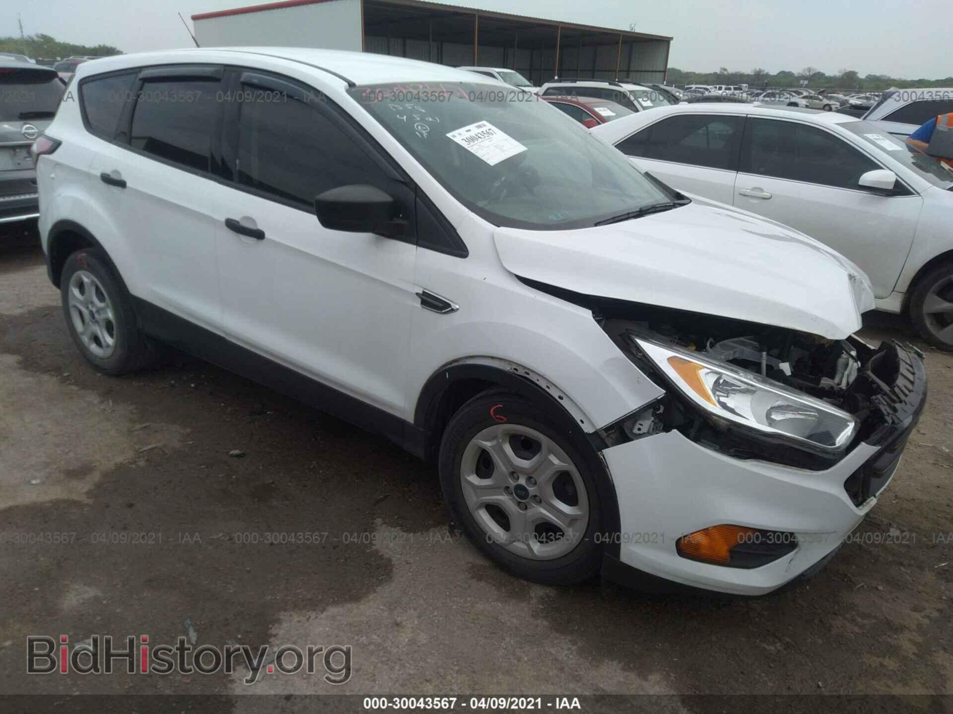 Фотография 1FMCU0F79HUB79015 - FORD ESCAPE 2017