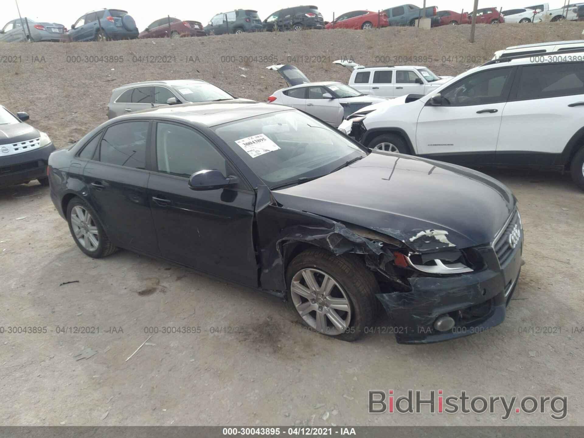 Photo WAUAFAFL3BN046550 - AUDI A4 2011