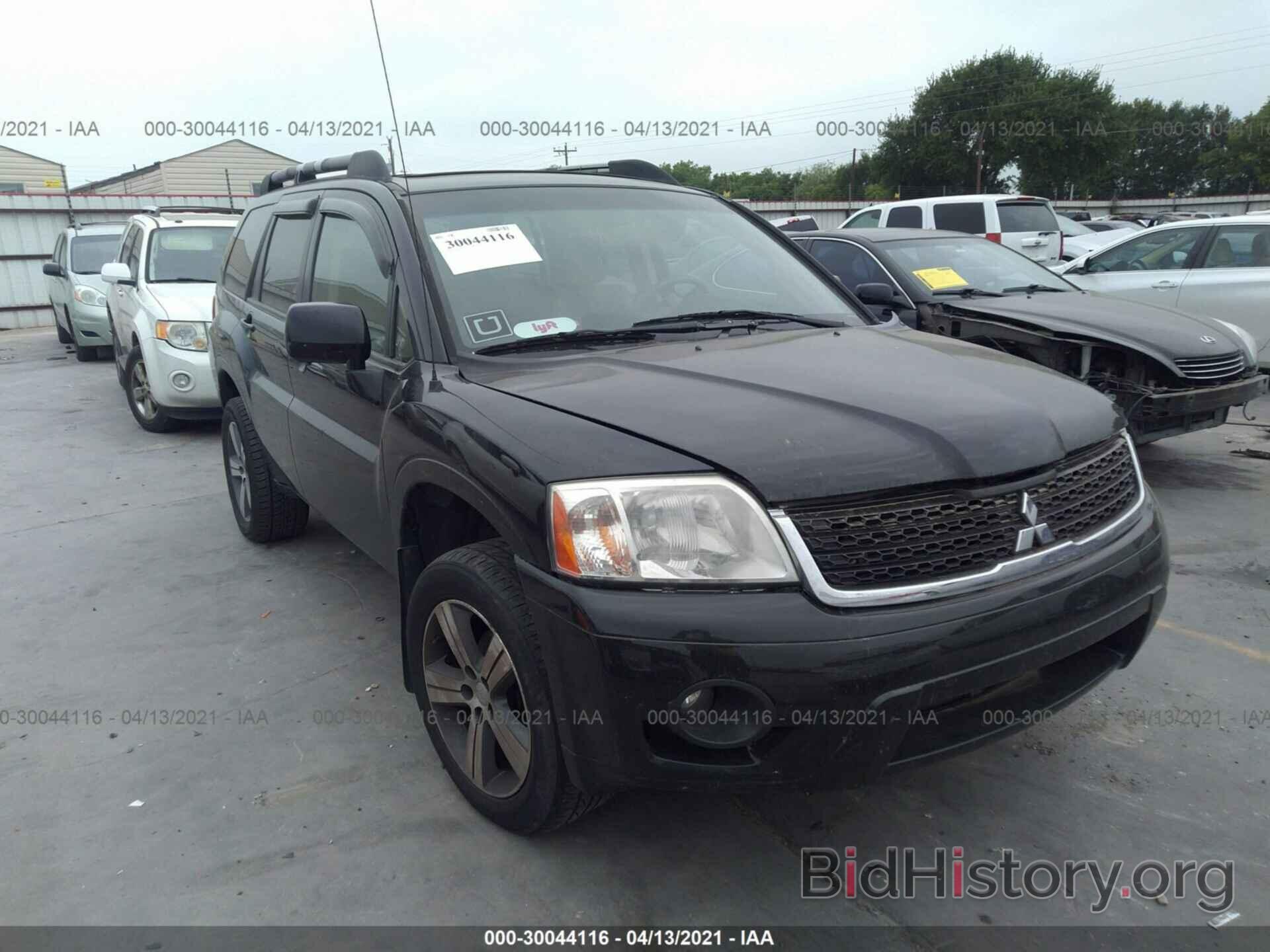 Photo 4A4JN3AS2AE015393 - MITSUBISHI ENDEAVOR 2010