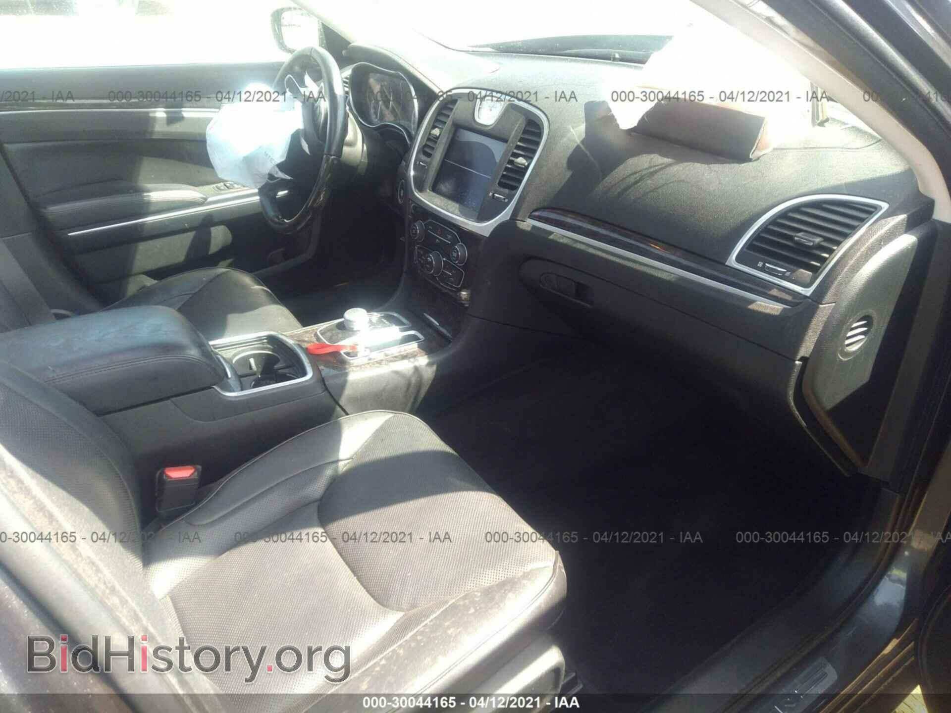 2018 CHRYSLER 300 - VIN: 2C3CCAEG8JH207950 - Фото 5