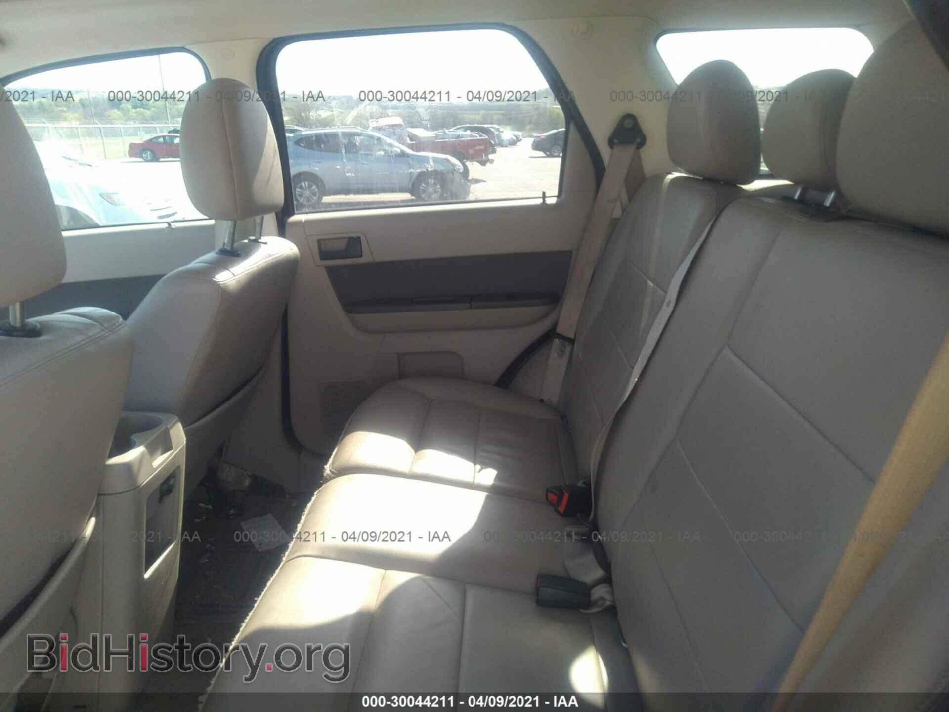 2011 FORD ESCAPE - VIN: 1FMCU0D71BKA39031 - Фото 8