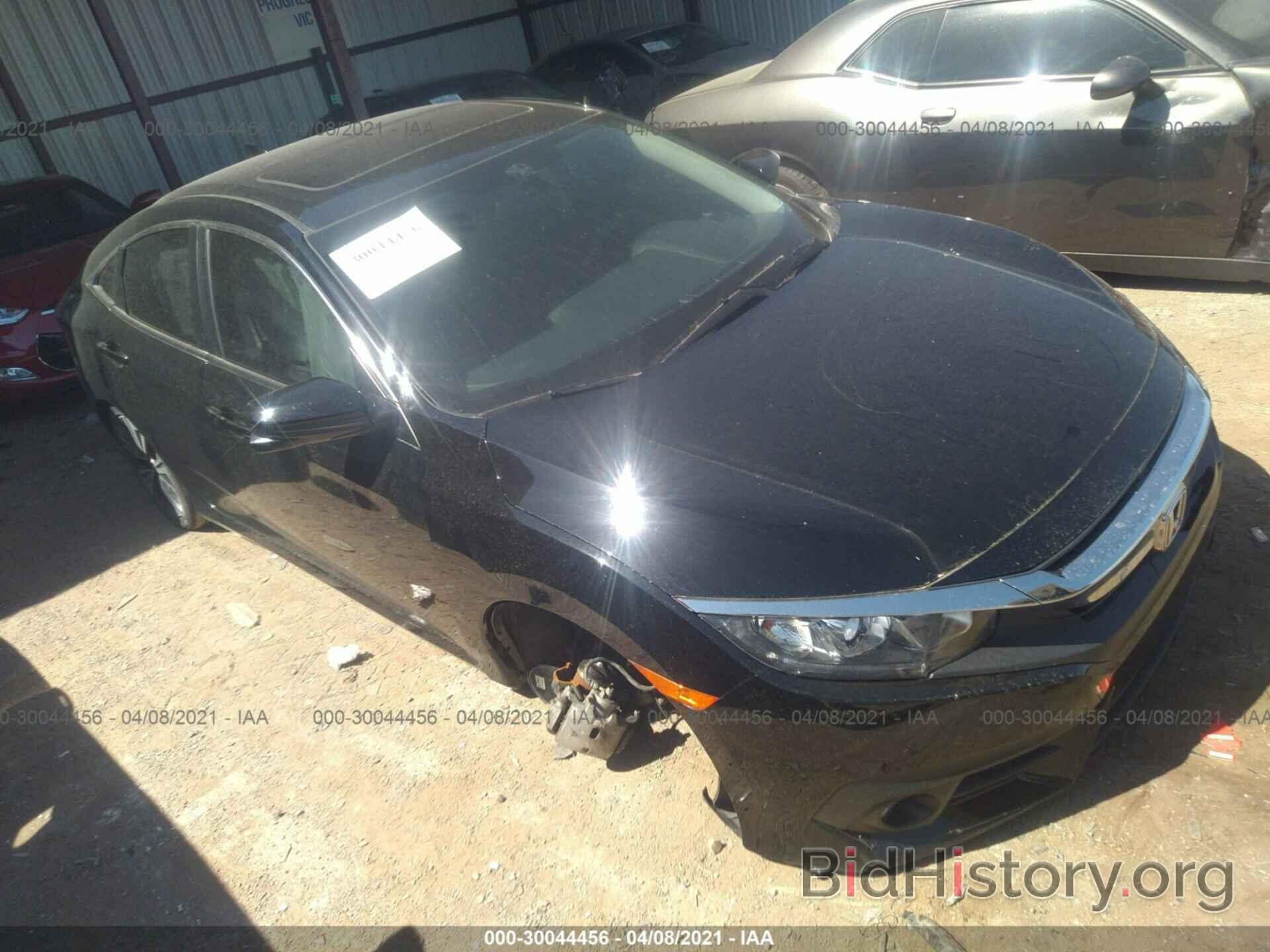 Photo 19XFC1F31HE028966 - HONDA CIVIC SEDAN 2017