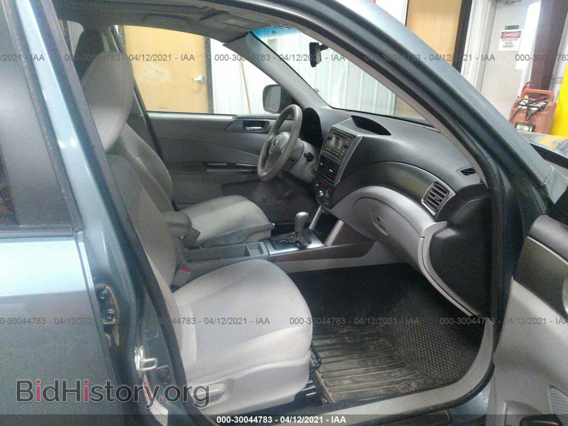 2011 SUBARU FORESTER - VIN: JF2SHBDC9BH751394 - Фото 5