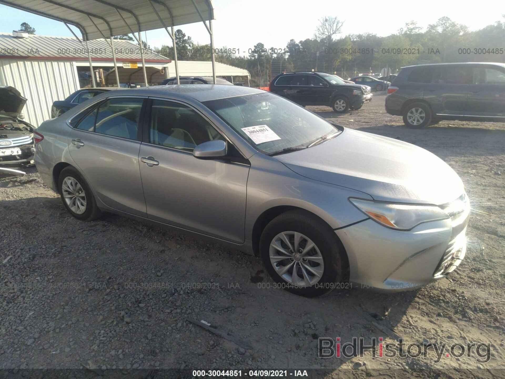 Photo 4T4BF1FK5GR557755 - TOYOTA CAMRY 2016