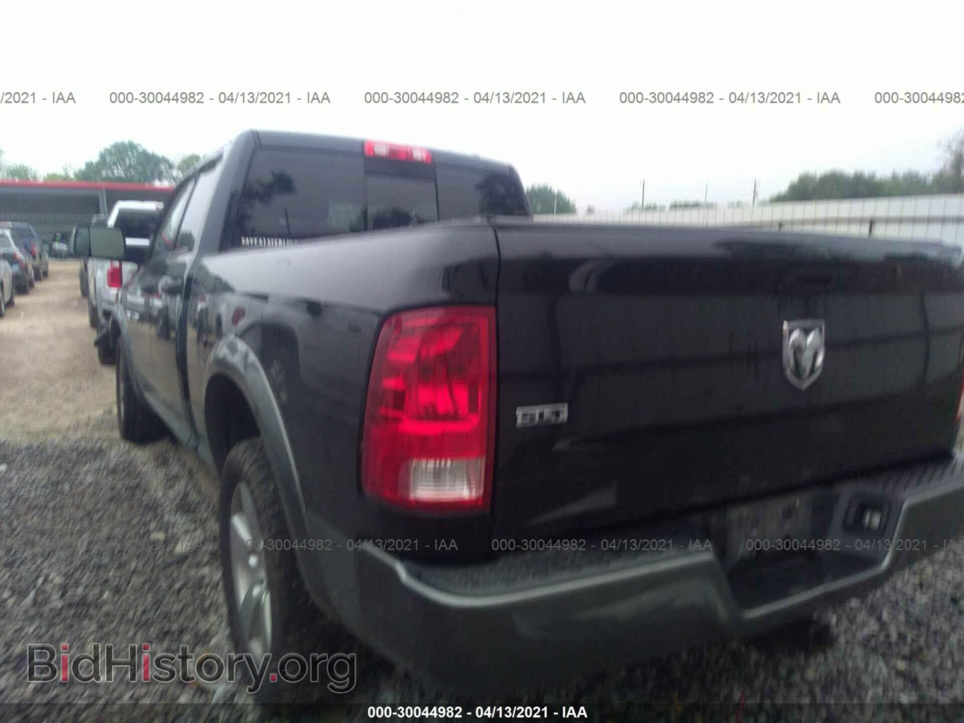 2011 RAM 1500 - VIN: 1D7RB1GT8BS634810 - Фото 3