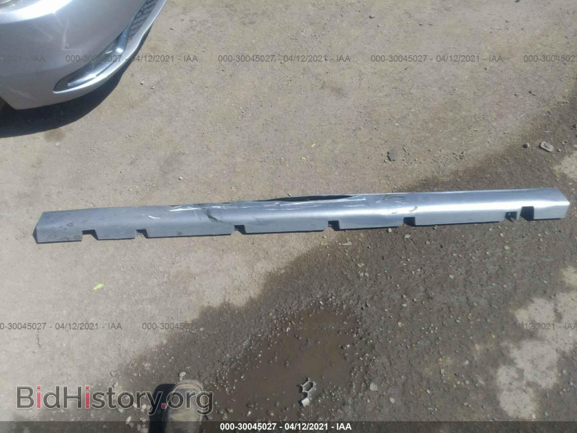 2018 CHRYSLER 300 - VIN: 2C3CCABG9JH127318 - Фото 12