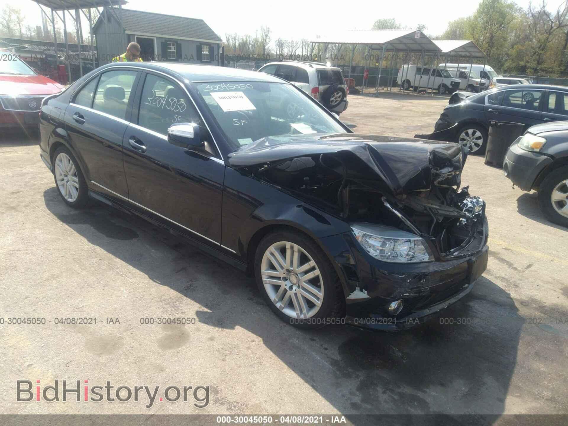 Фотография WDDGF81X89F226620 - MERCEDES-BENZ C-CLASS 2009