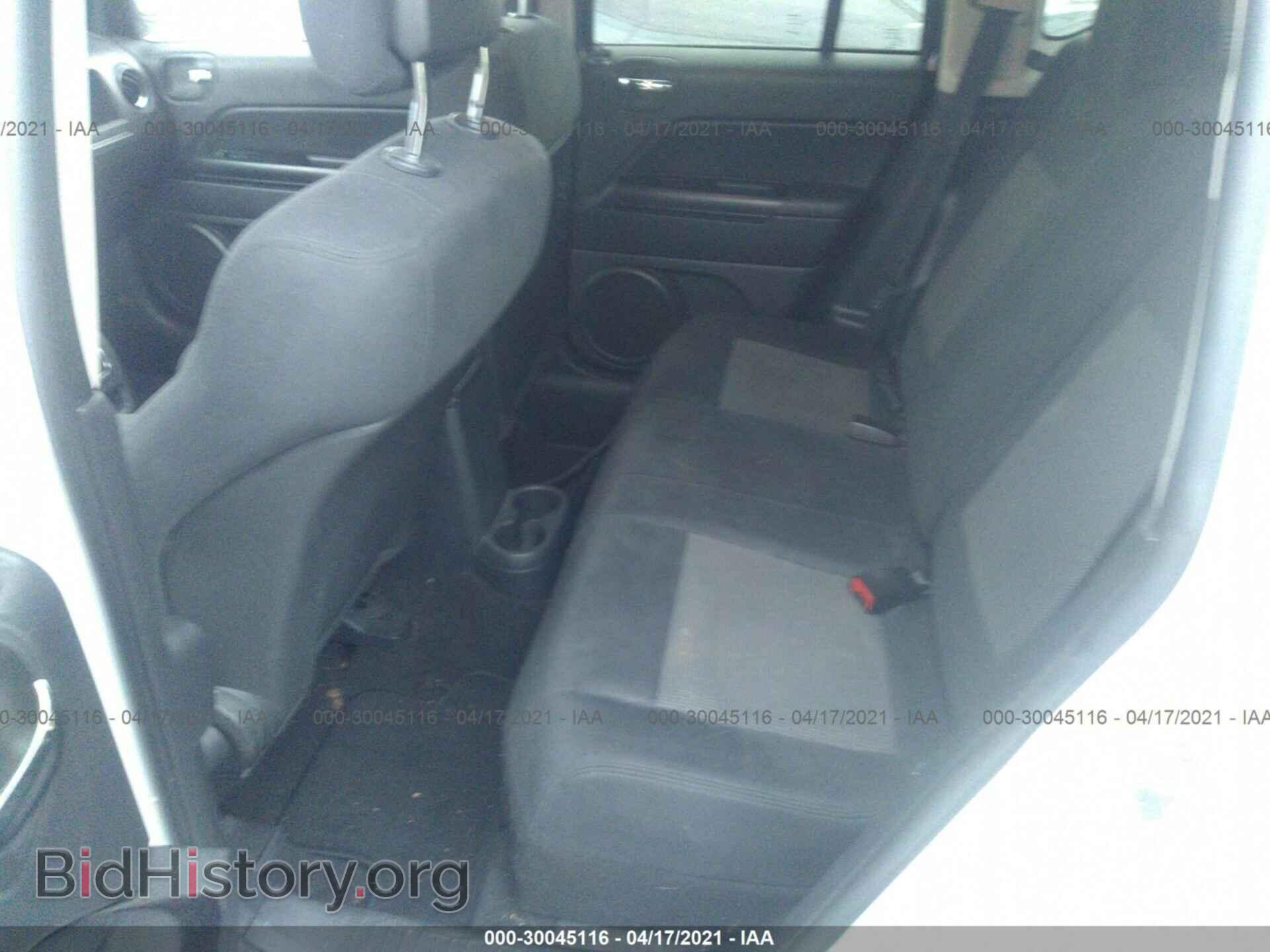 2011 JEEP COMPASS - VIN: 1J4NT1FB5BD194459 - Photo 8