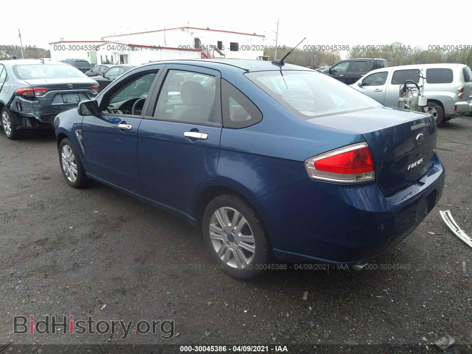 2008 FORD FOCUS - VIN: 1FAHP35NX8W181742 - Фото 3