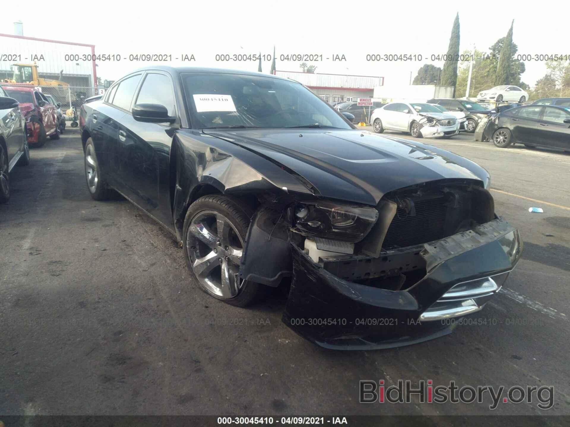 Photo 2C3CDXCT8DH565392 - DODGE CHARGER 2013