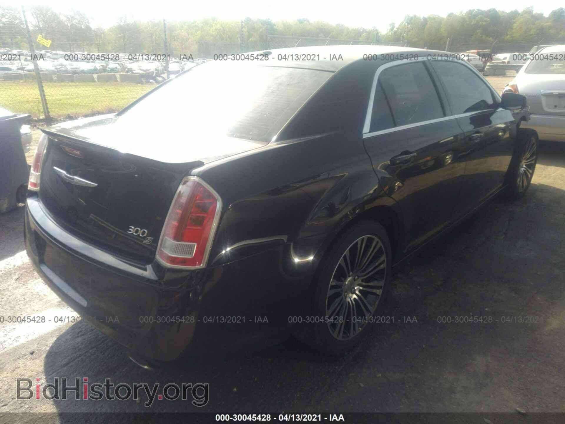 2013 CHRYSLER 300 - VIN: 2C3CCABG3DH710083 - Photo 4