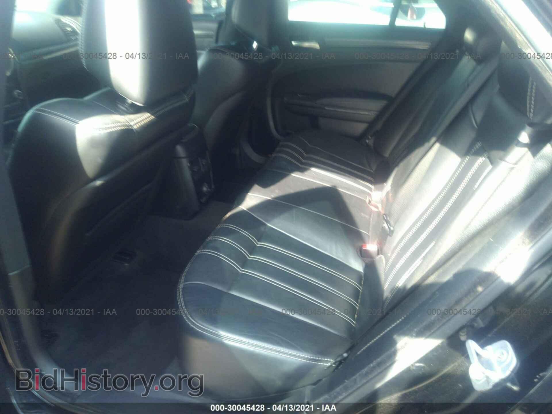 2013 CHRYSLER 300 - VIN: 2C3CCABG3DH710083 - Photo 8