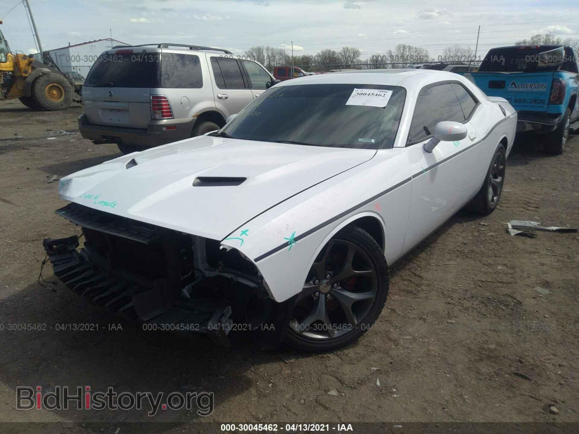 2015 DODGE CHALLENGER - VIN: 2C3CDZAG3FH720600 - Фото 2