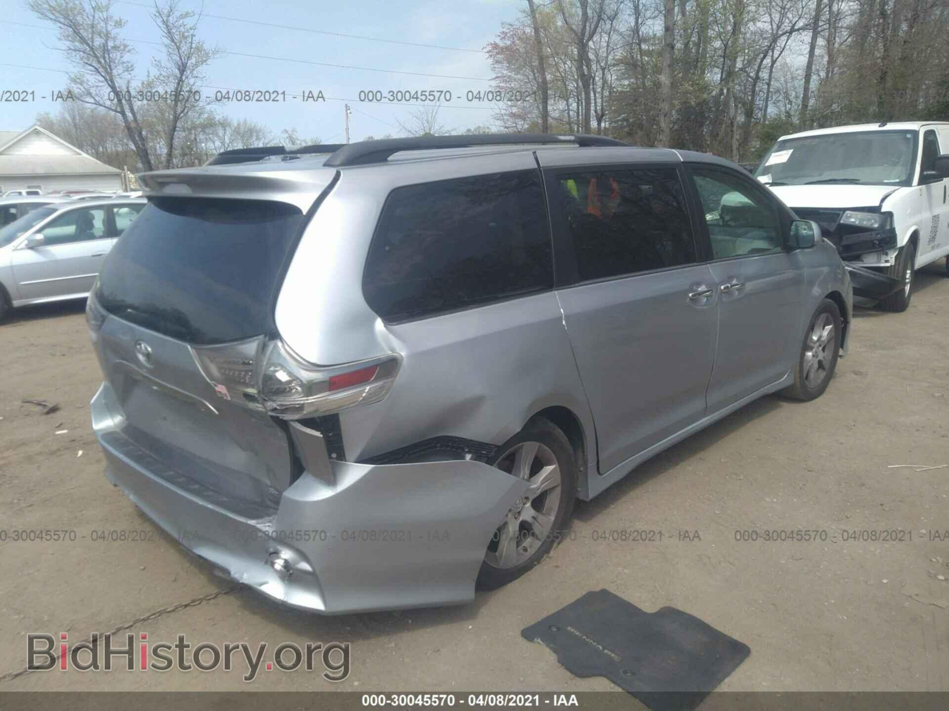 2013 TOYOTA SIENNA - VIN: 5TDXK3DC8DS368377 - Фото 4