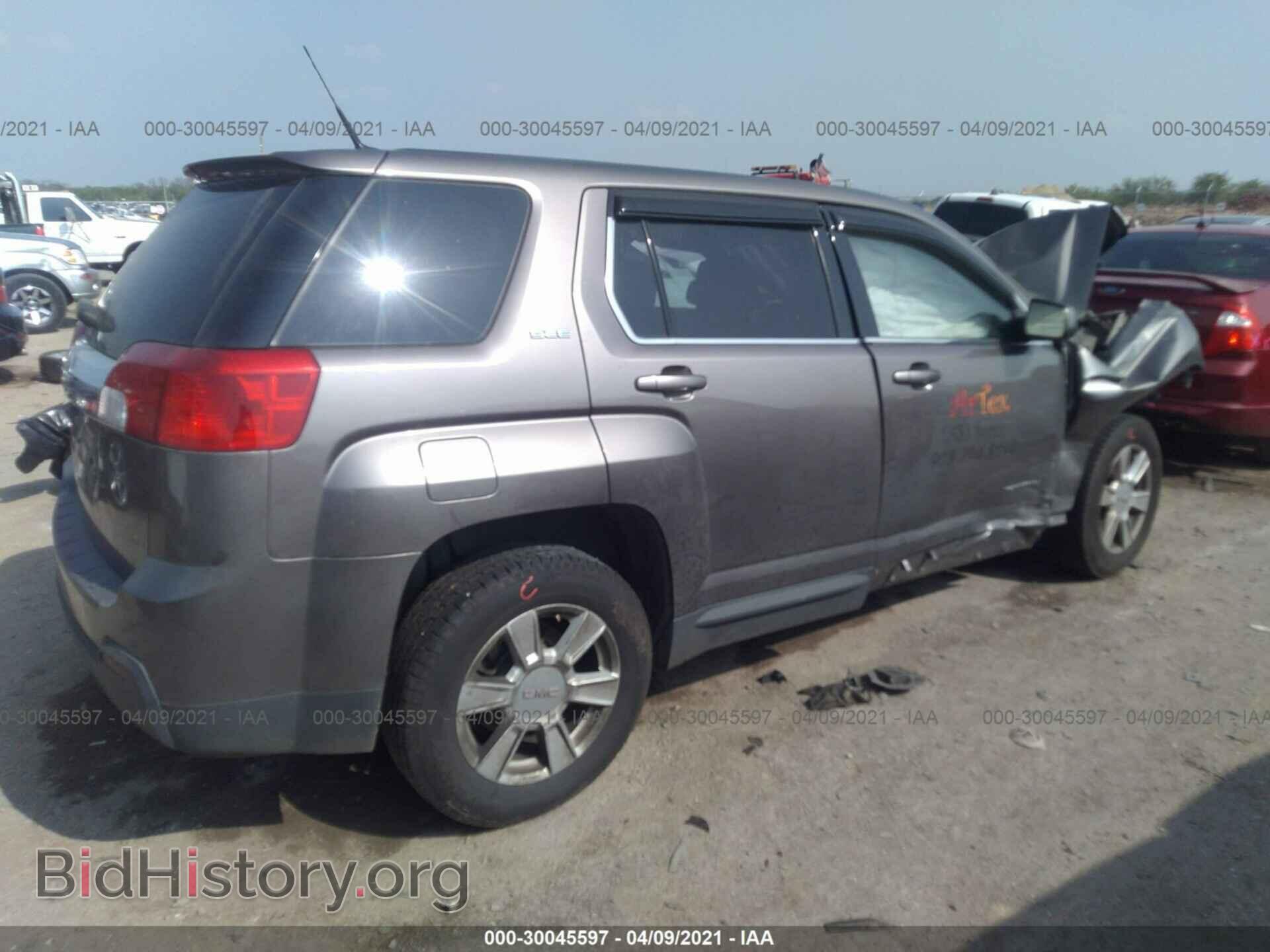 2010 GMC TERRAIN - VIN: 2CTALBEW3A6410373 - Photo 4