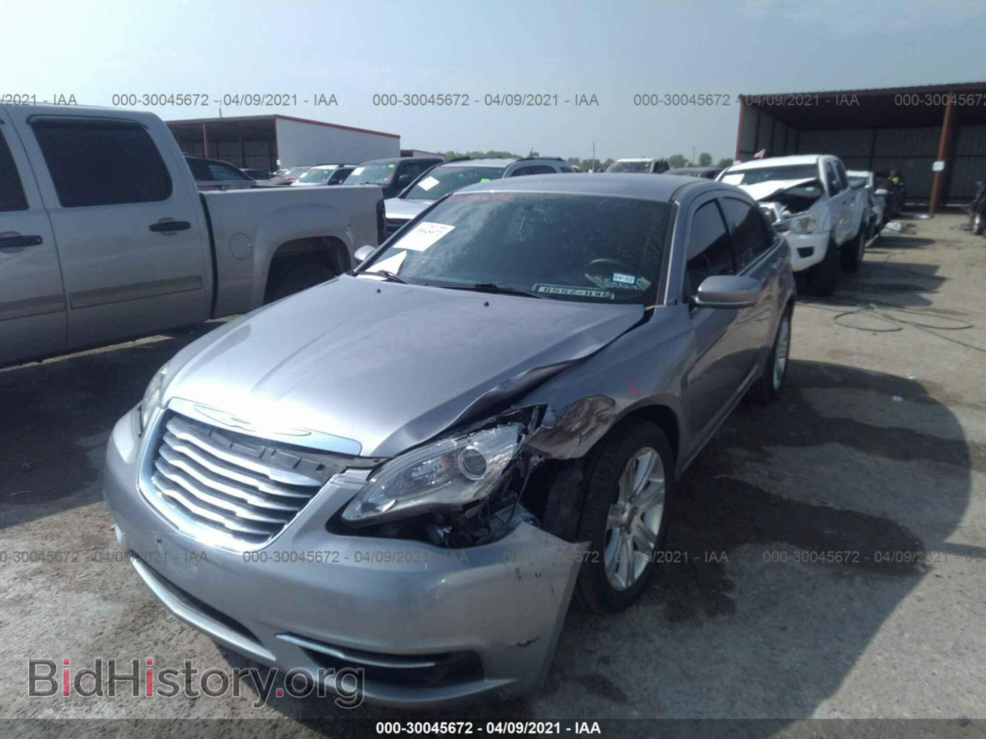 2014 CHRYSLER 200 - VIN: 1C3CCBBB3EN185142 - Фото 6