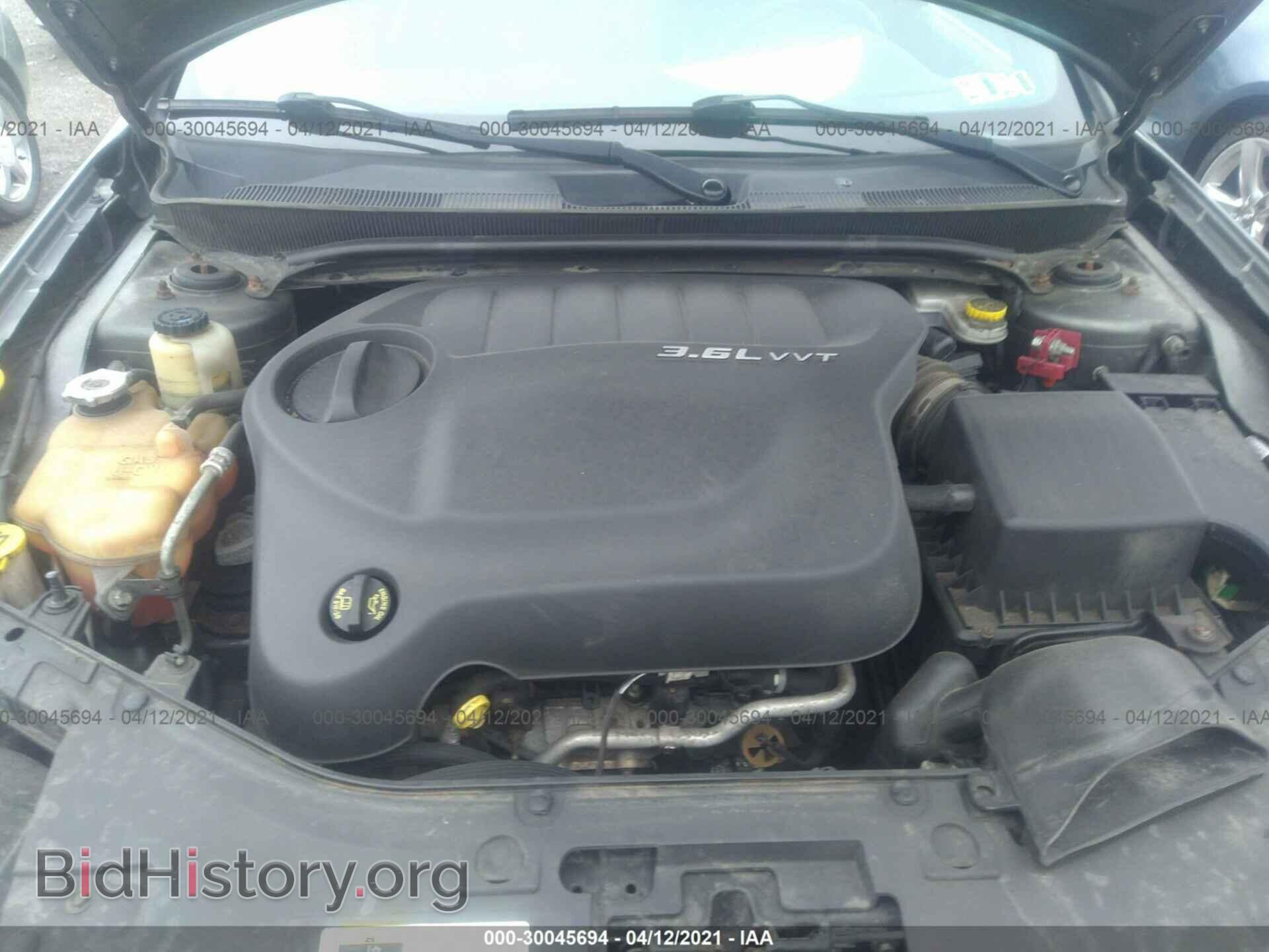 2013 CHRYSLER 200 - VIN: 1C3CCBCG0DN719626 - Фото 10
