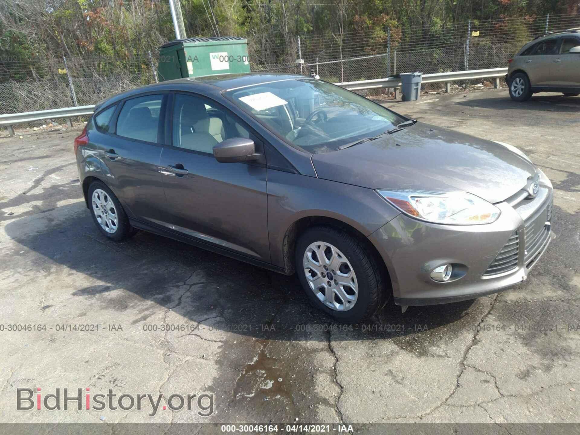 Photo 1FAHP3K23CL297918 - FORD FOCUS 2012