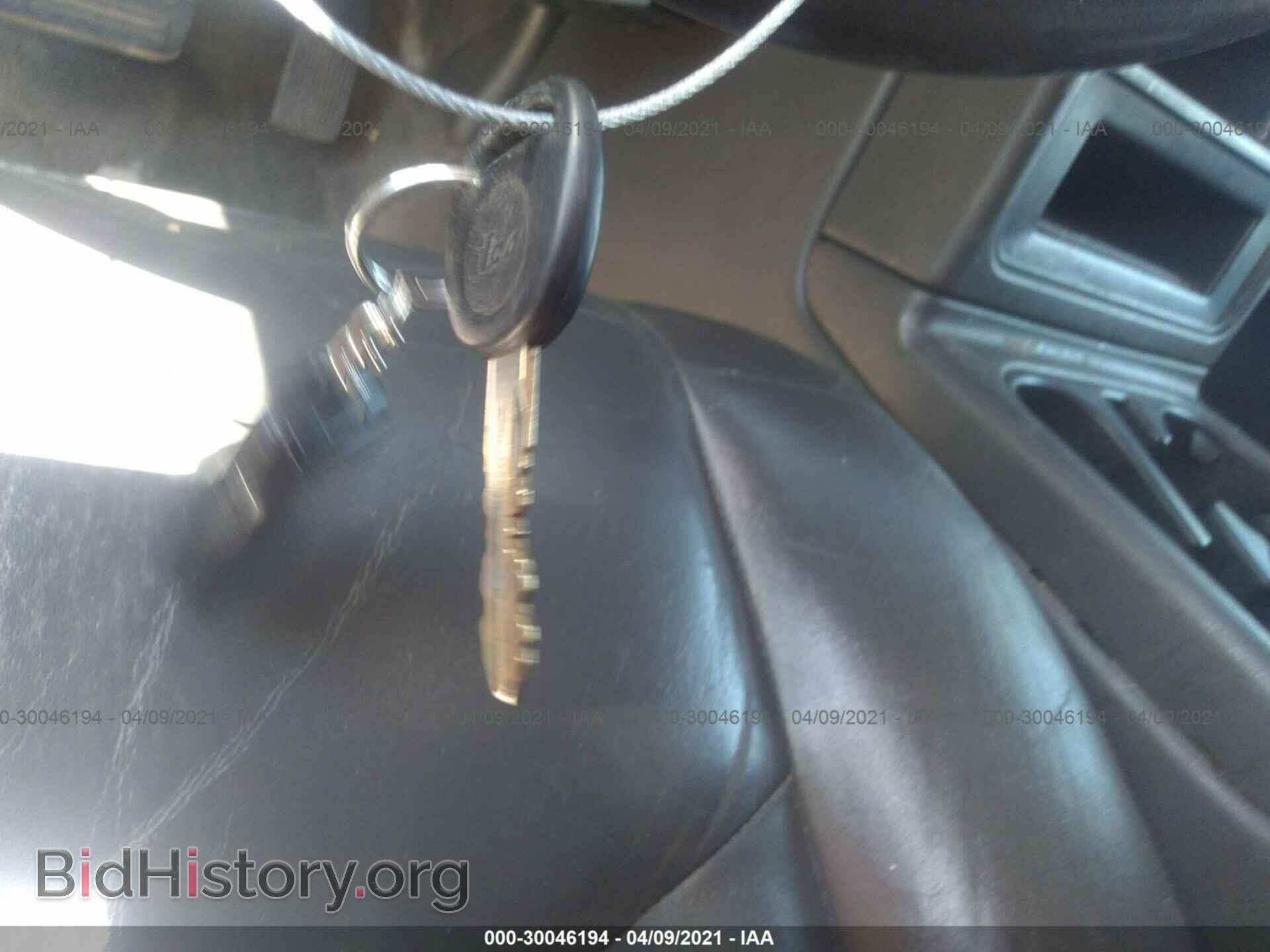 2006 GMC SIERRA 1500 - VIN: 2GTEK13T061197213 - Фото 11