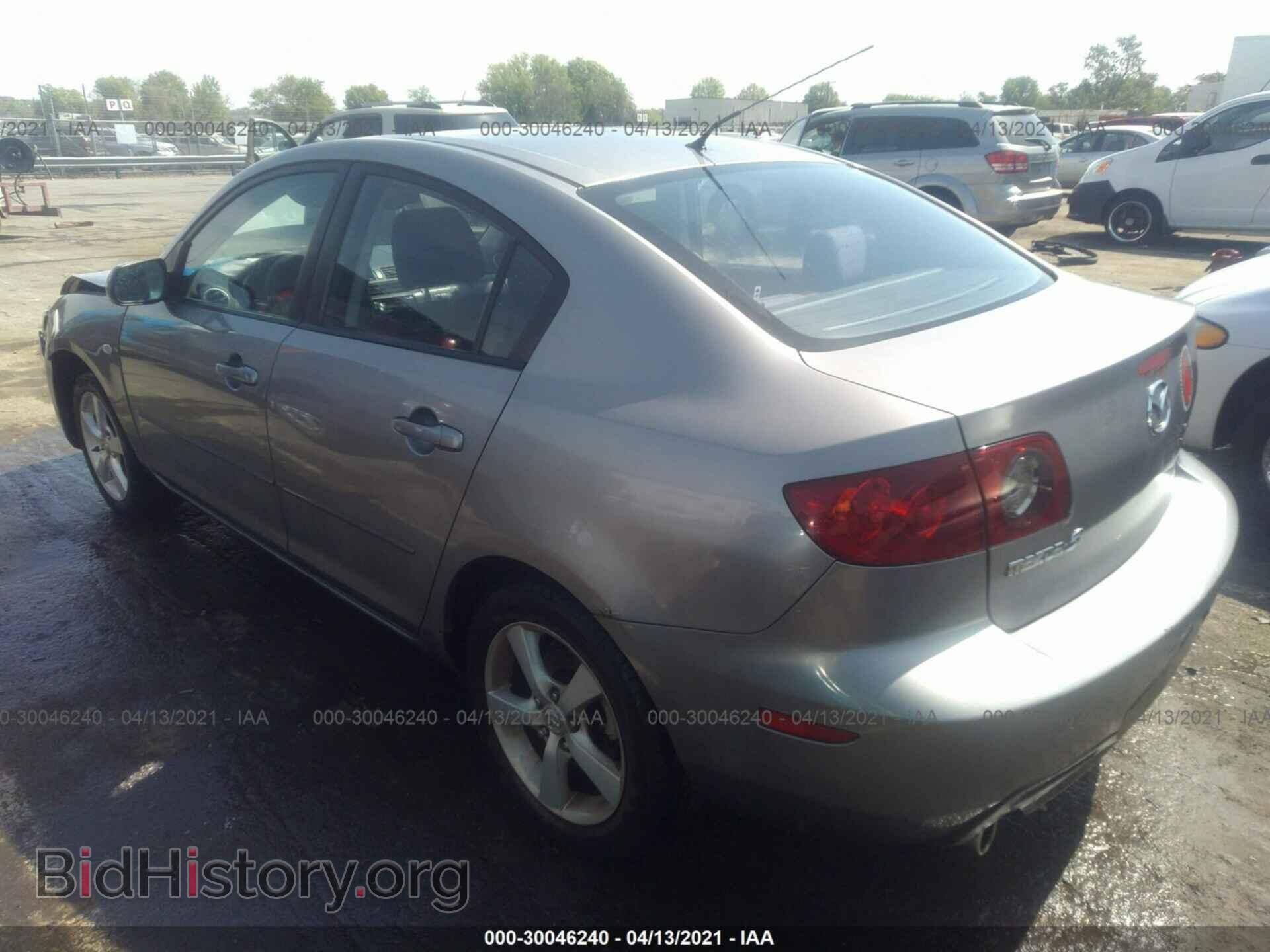 2006 MAZDA MAZDA3 - VIN: JM1BK32F761496858 - Фото 3