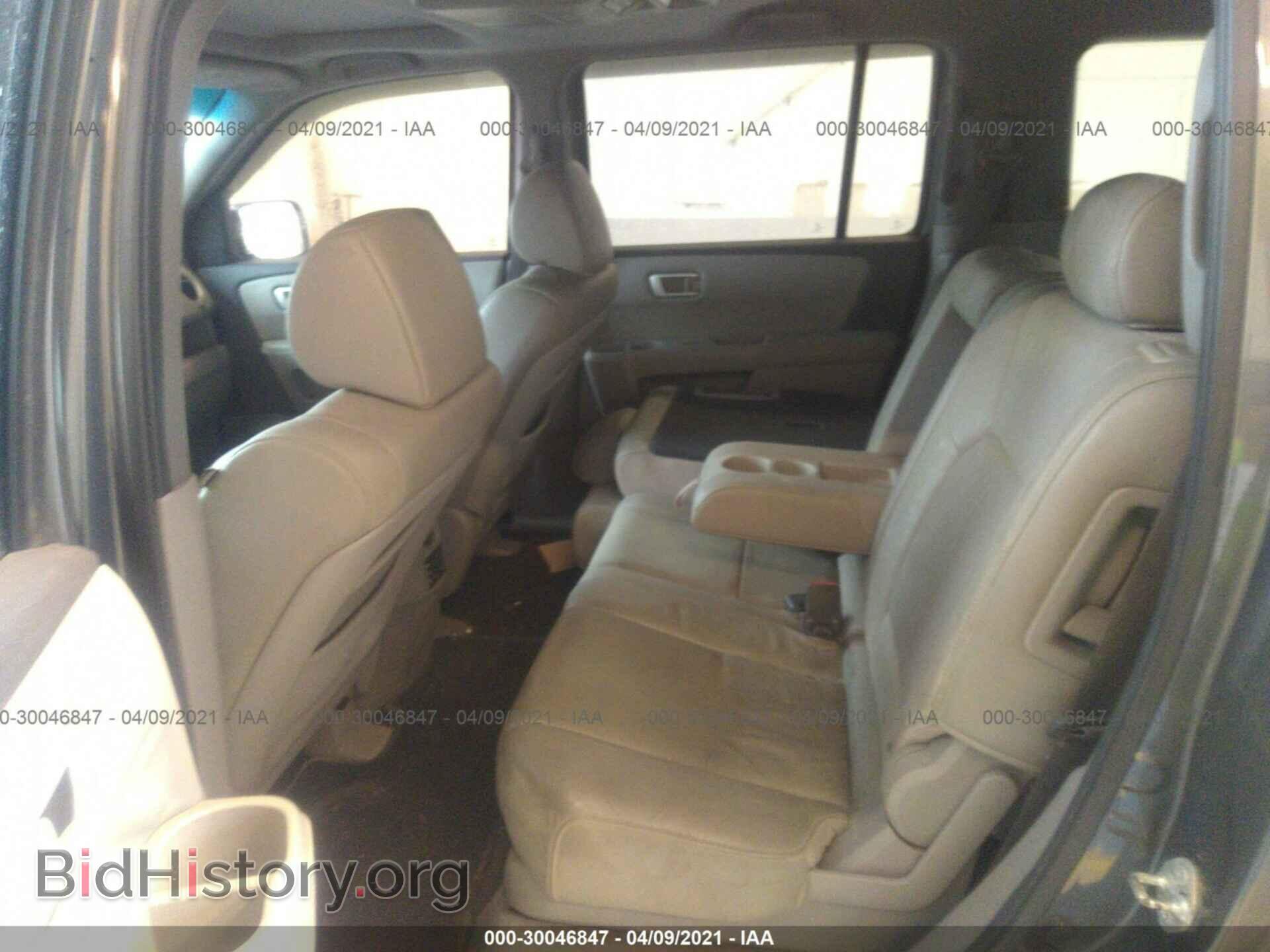 2011 HONDA PILOT - VIN: 5FNYF4H60BB030881 - Фото 8