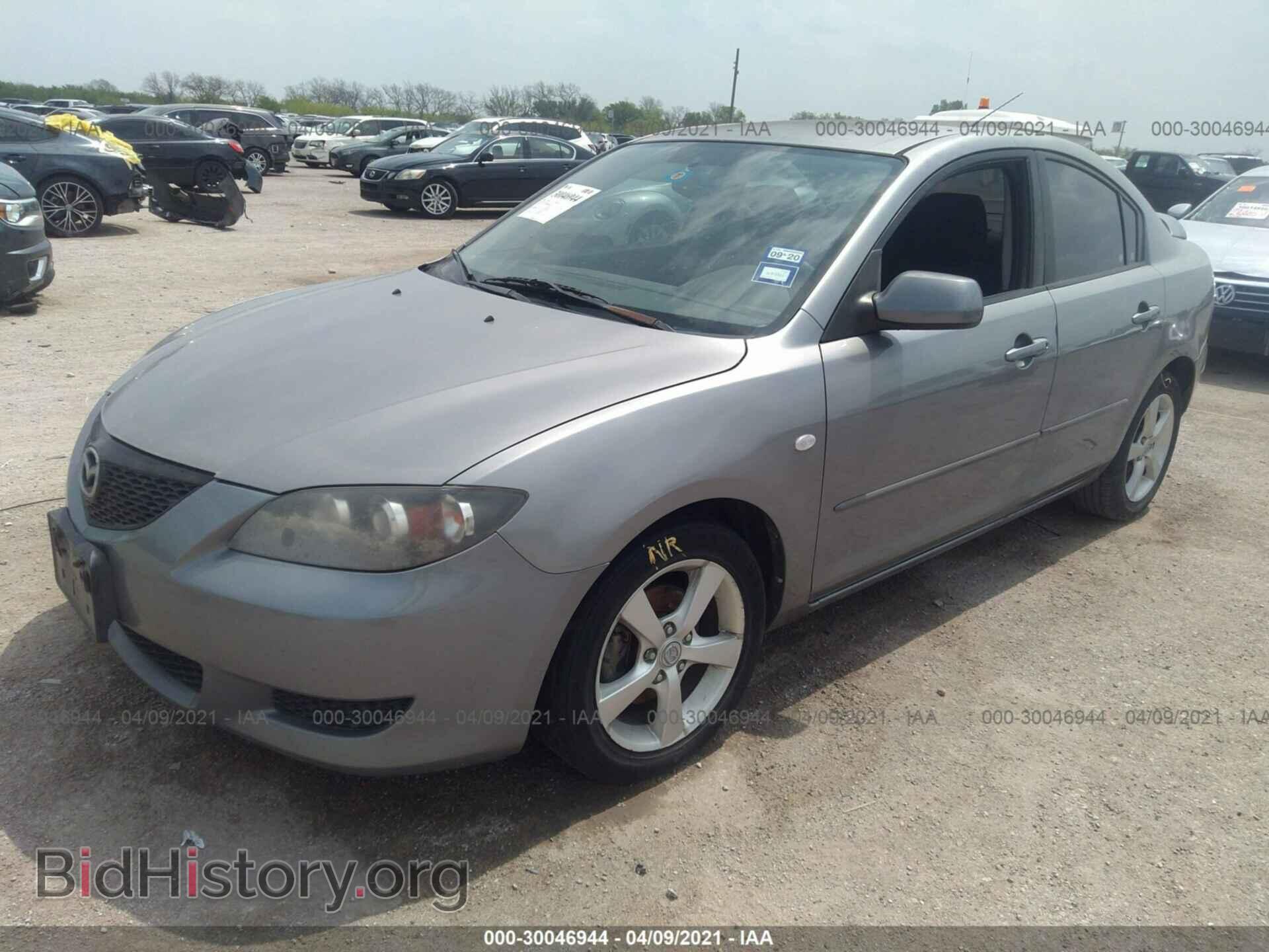 2006 MAZDA MAZDA3 - VIN: JM1BK32FX61526418 - Фото 2
