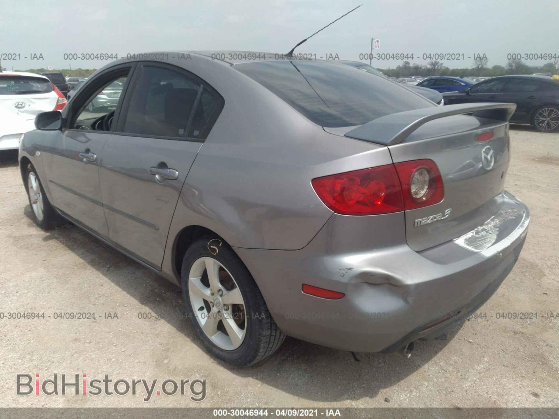 2006 MAZDA MAZDA3 - VIN: JM1BK32FX61526418 - Фото 3