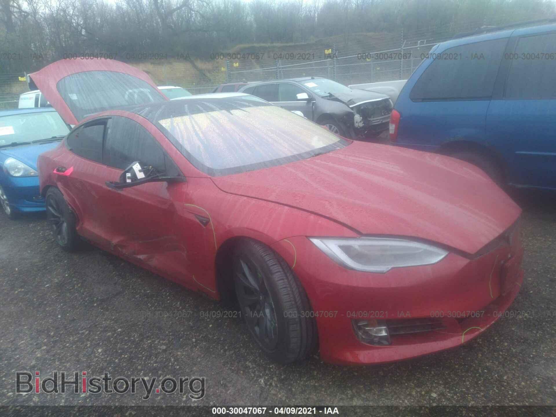 Photo 5YJSA1E20LF359490 - TESLA MODEL S 2020
