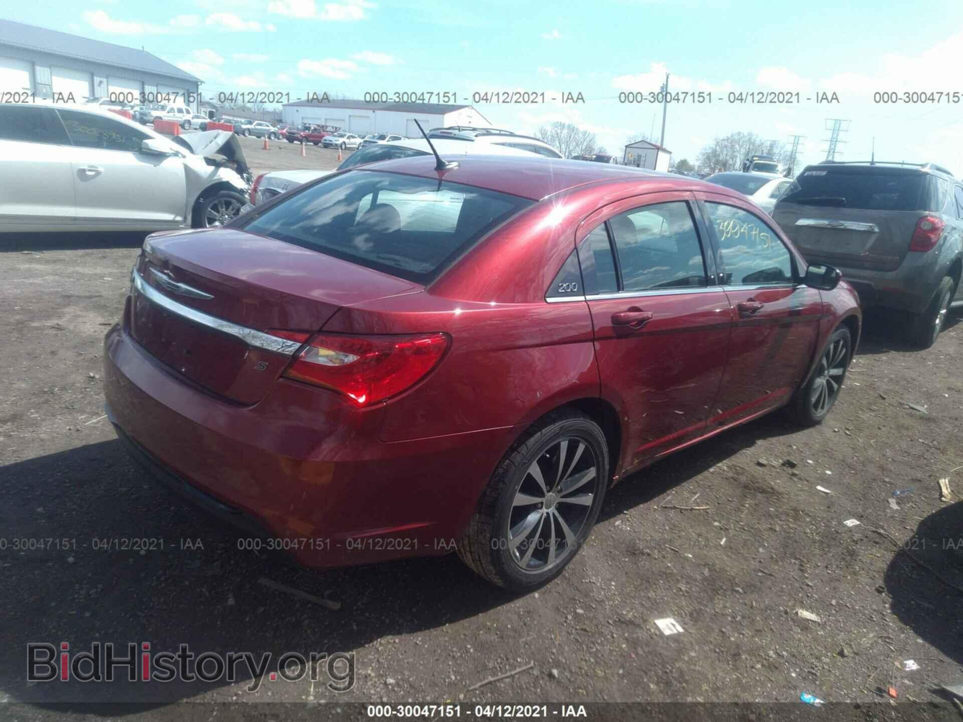 2013 CHRYSLER 200 - VIN: 1C3CCBBG8DN716765 - Фото 4