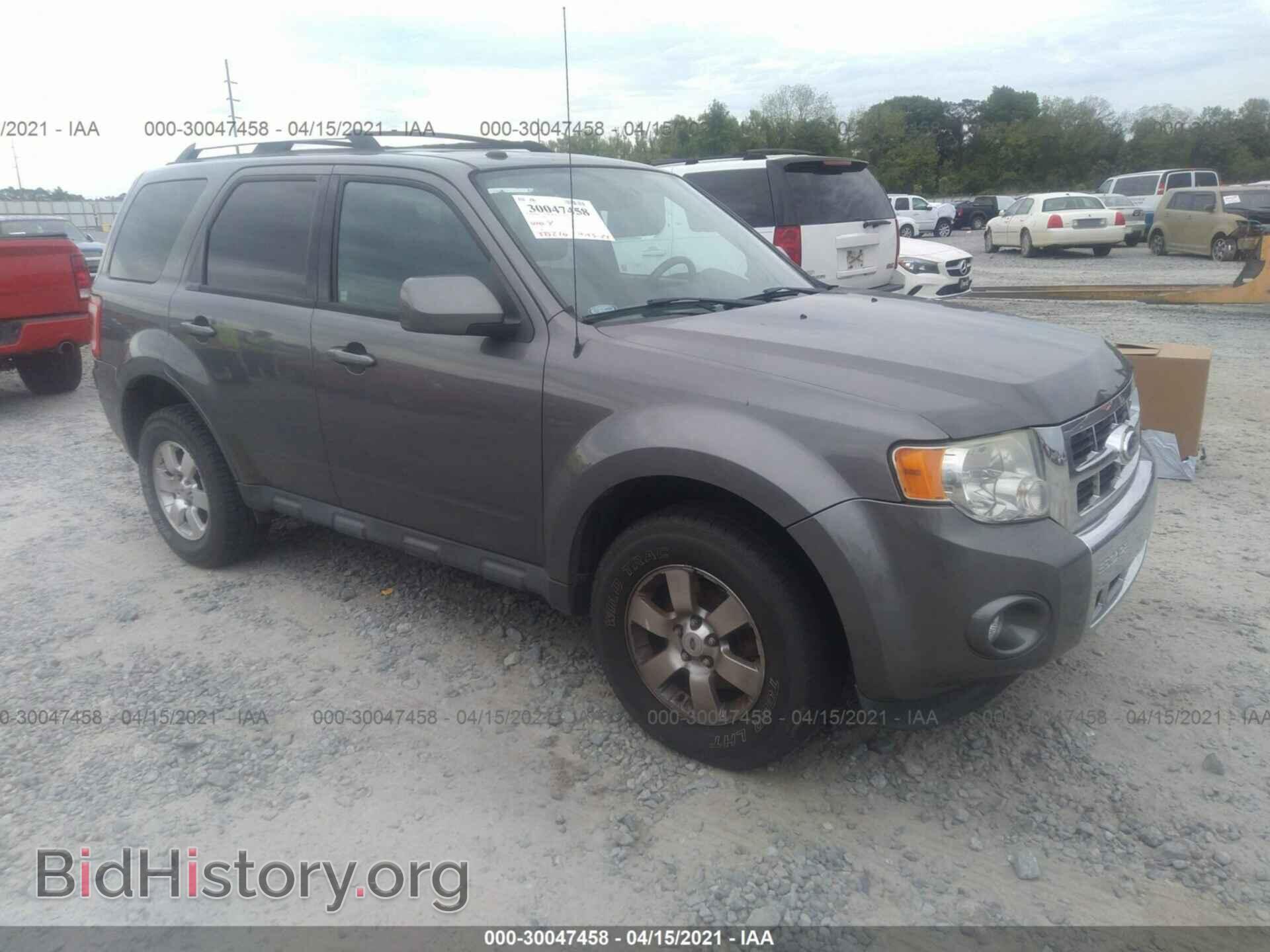 Фотография 1FMCU0EG4BKB28512 - FORD ESCAPE 2011