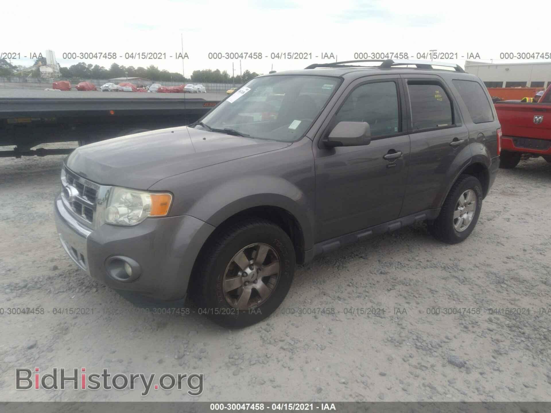 2011 FORD ESCAPE - VIN: 1FMCU0EG4BKB28512 - Фото 2