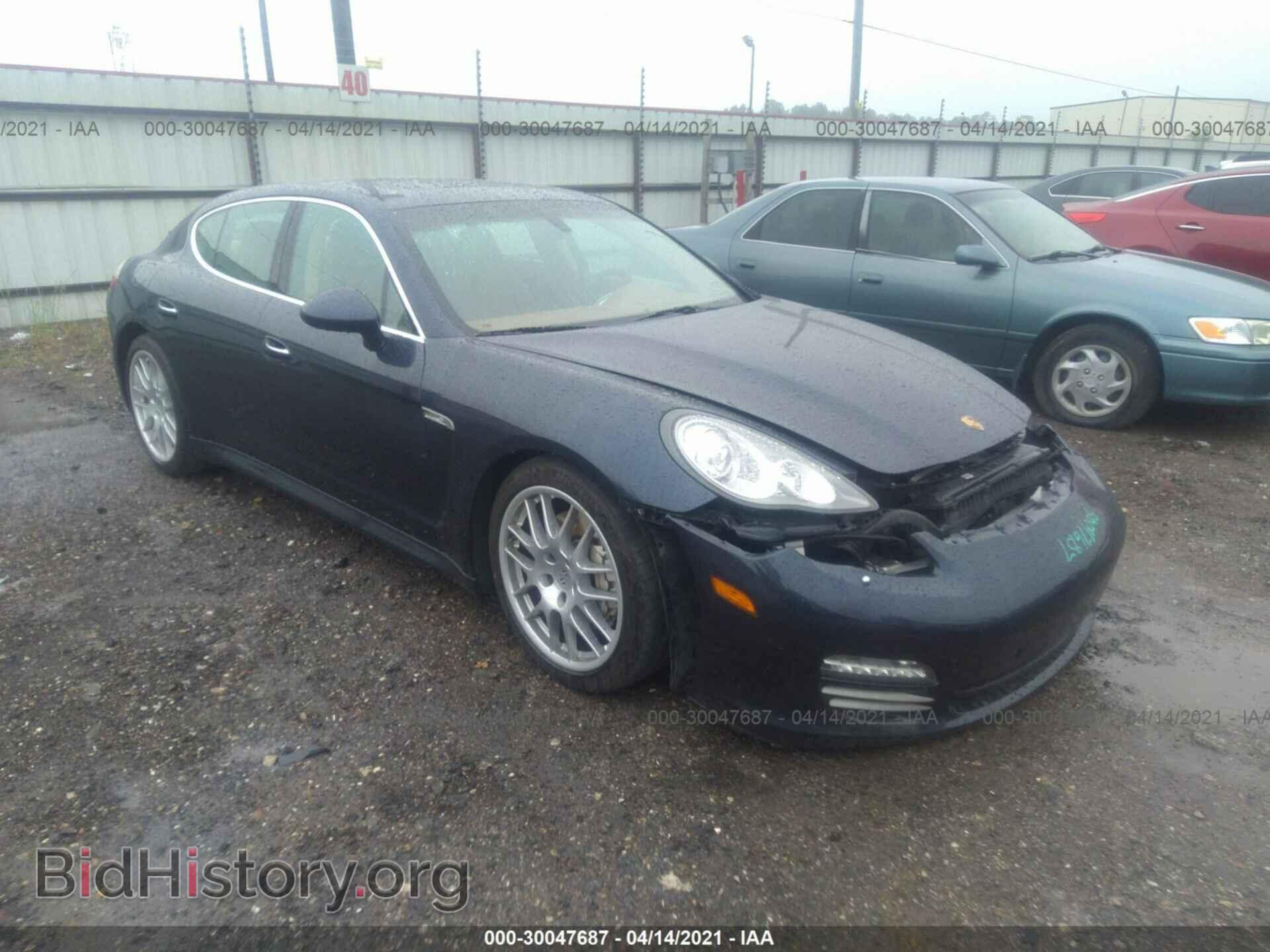 Фотография WP0AB2A79DL061129 - PORSCHE PANAMERA 2013