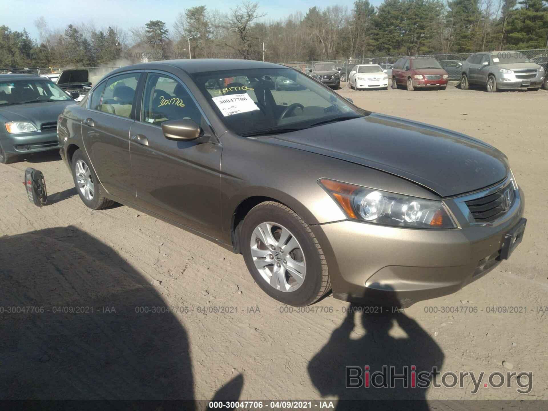 Photo 1HGCP2F49AA041447 - HONDA ACCORD SDN 2010