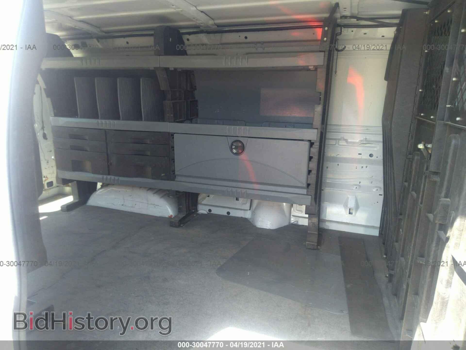 2011 FORD ECONOLINE CARGO VAN - VIN: 1FTNE2EW8BDA57607 - Фото 8