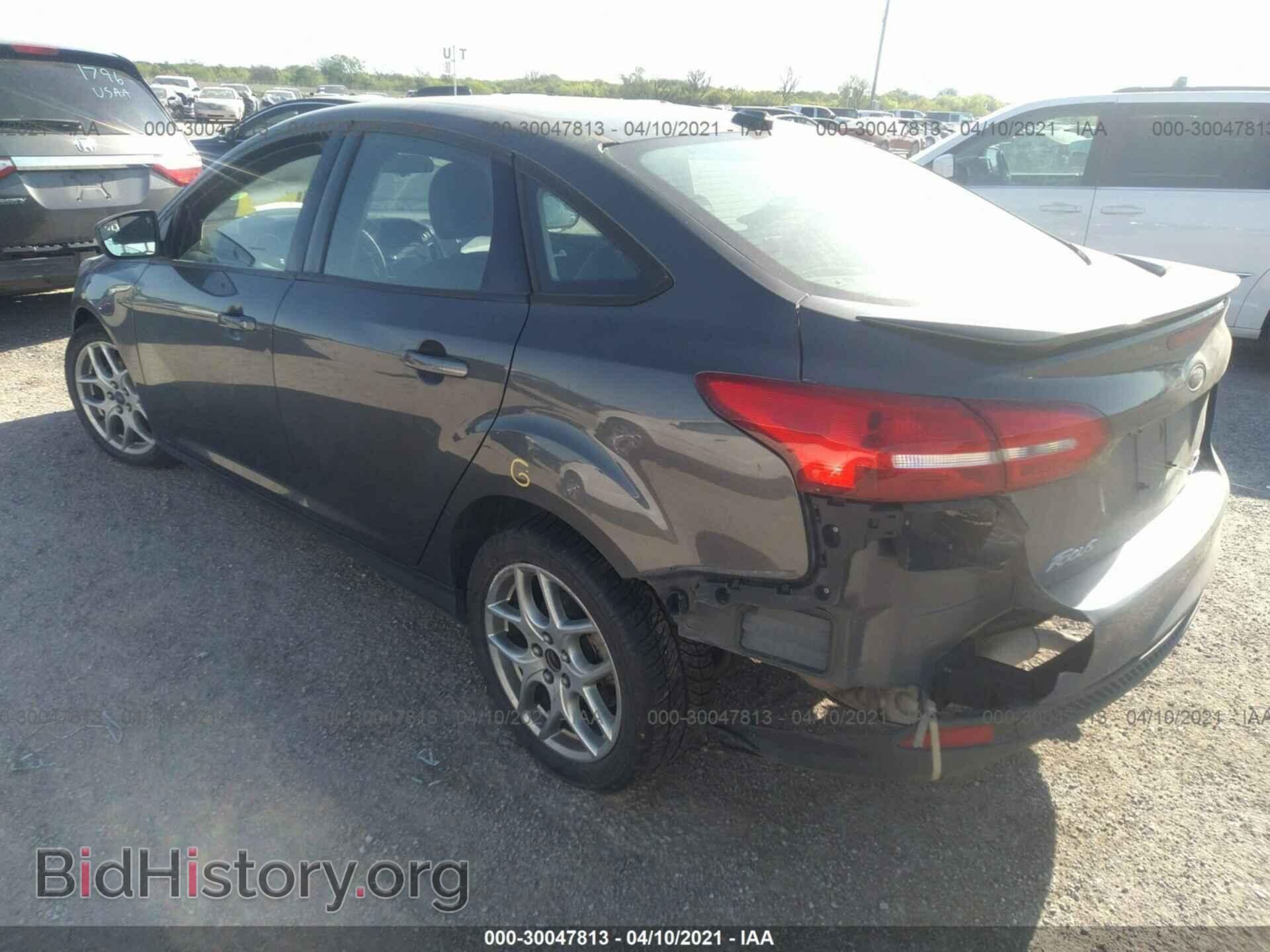 2015 FORD FOCUS - VIN: 1FADP3F2XFL296455 - Фото 3