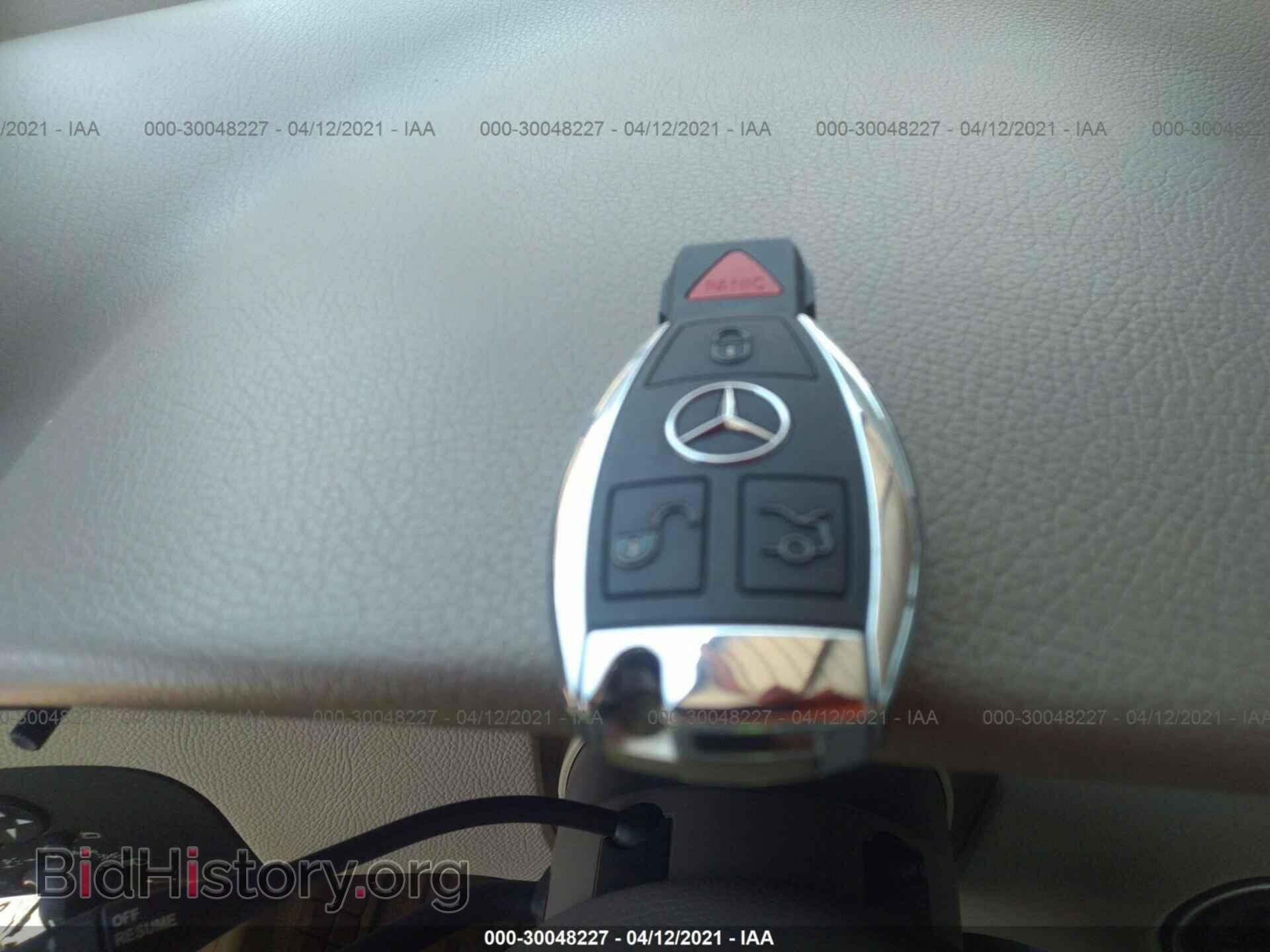 2009 MERCEDES-BENZ CLK-CLASS - VIN: WDBTK56F69F262193 - Фото 11